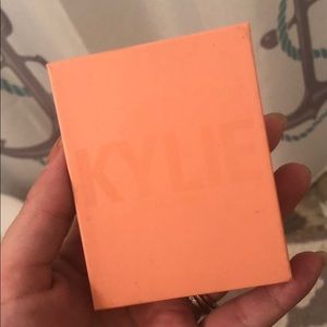 Kylie Blush